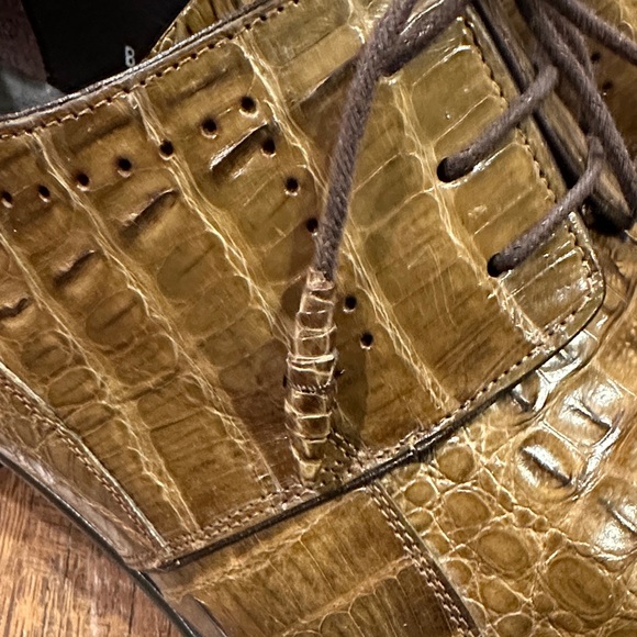 Mezlan Olive Crocodile Leather Oxfords
